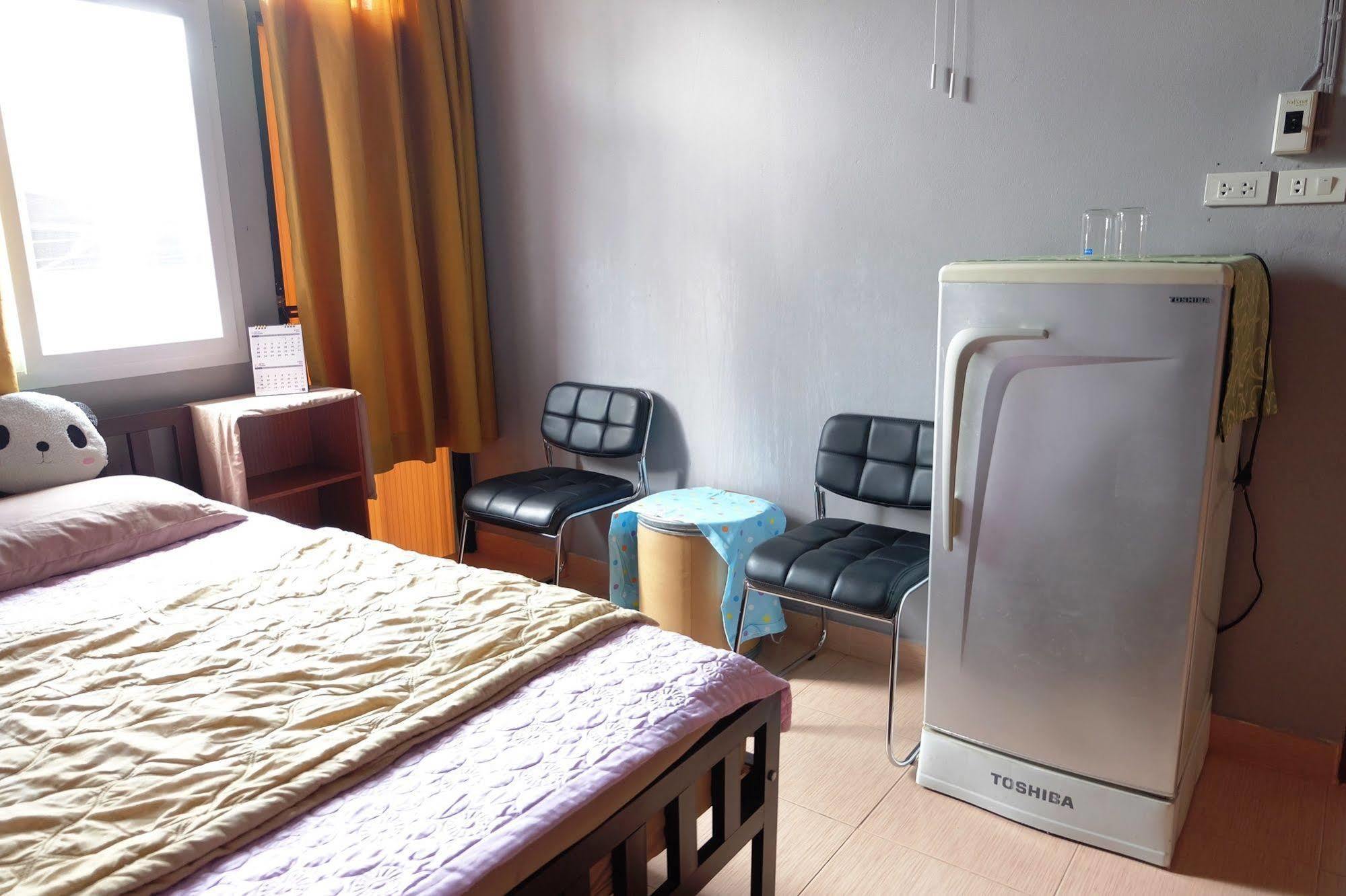 Kimhouse Motel Bangkok Luaran gambar
